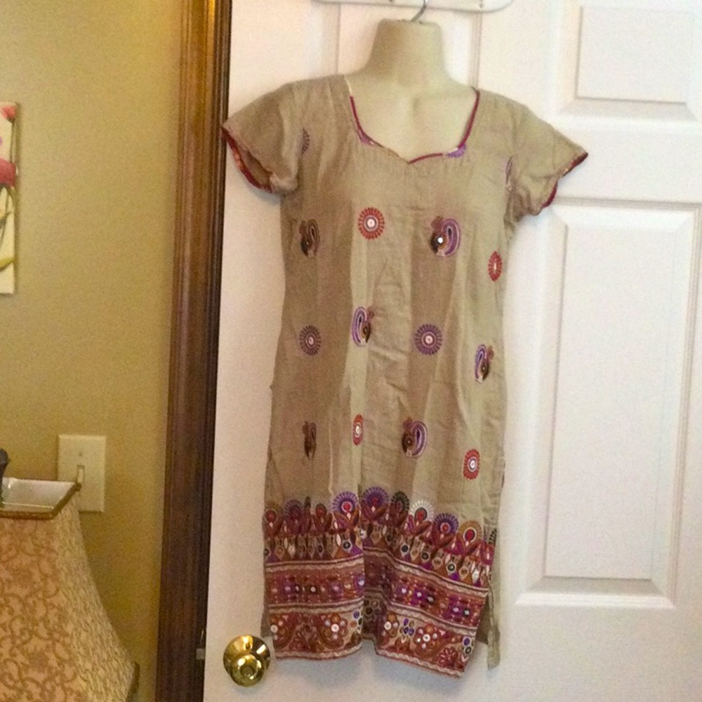 Mexican print top